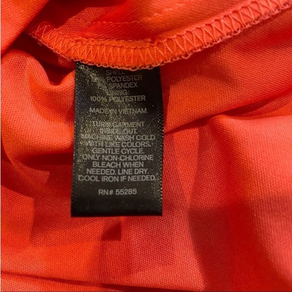 Express dress - Picture 8 of 10